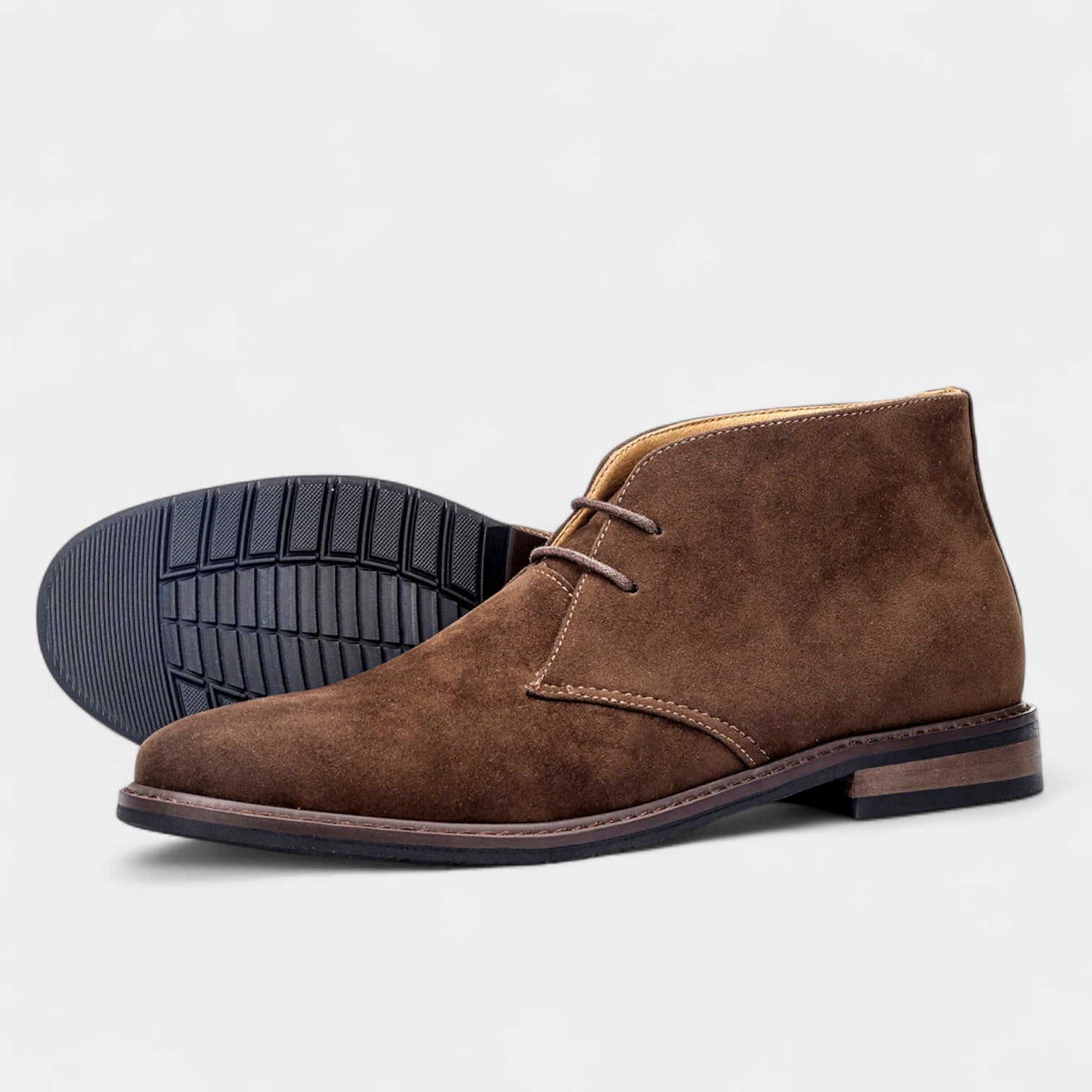 Vintares | Classic Suede Desert Chukka Boots