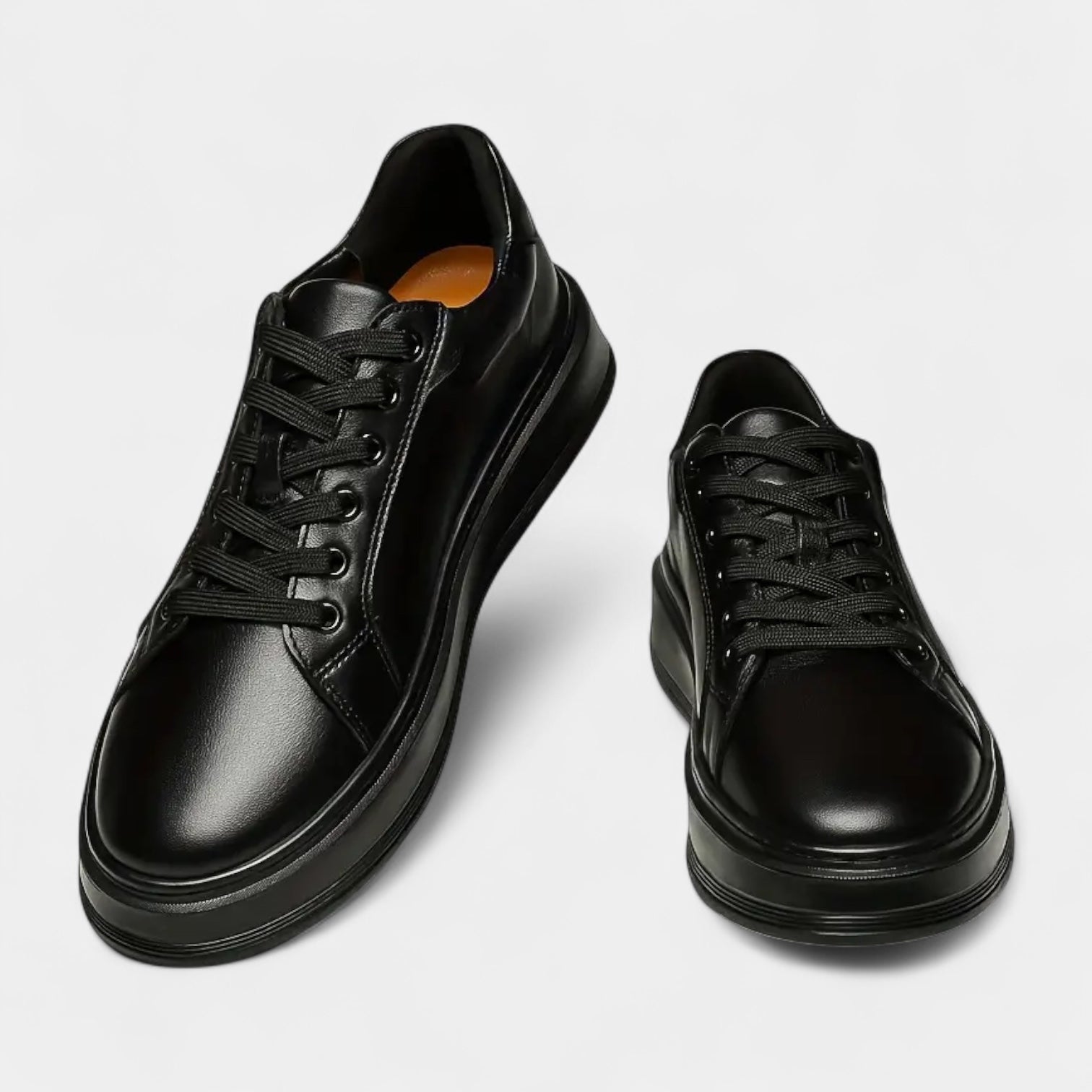 Vintares | Elegant All Black Sneaker for Men