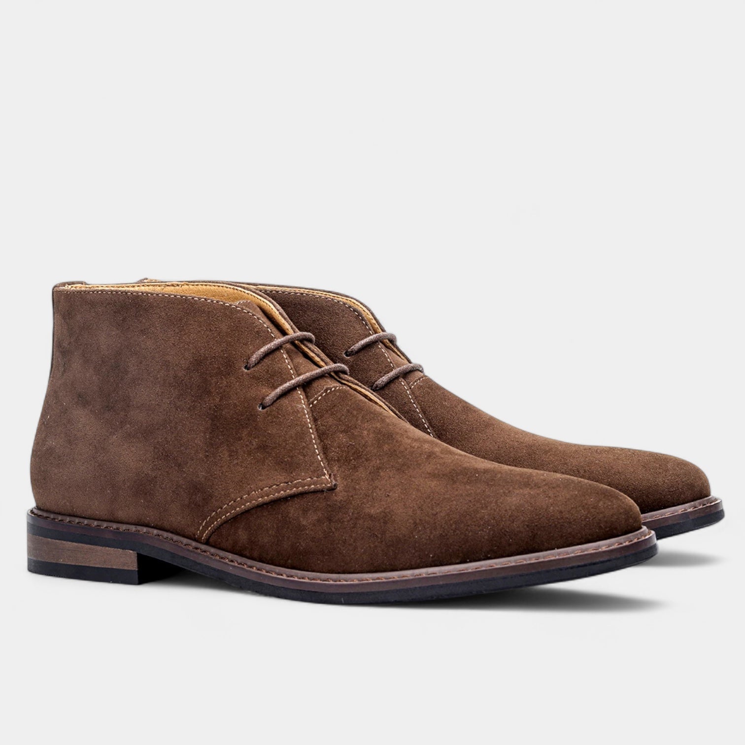 Vintares | Classic Suede Desert Chukka Boots