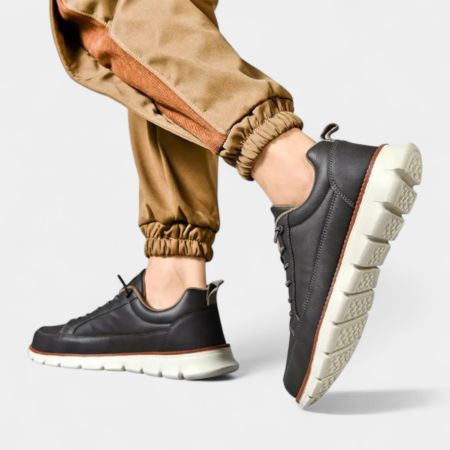 Vintares | Classic Low Top Lace Up Sneakers