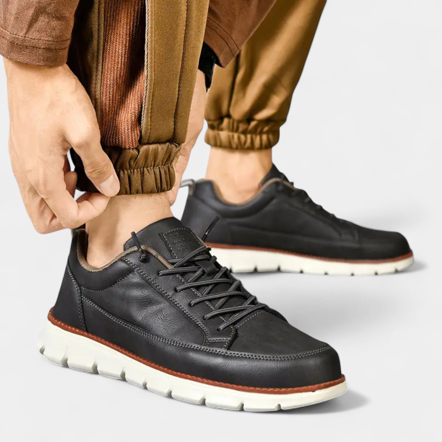 Vintares | Classic Low Top Lace Up Sneakers