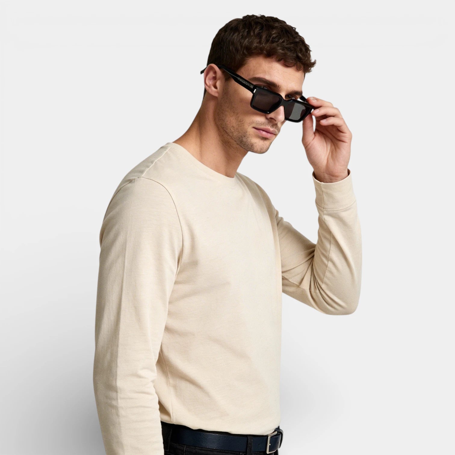 Vintares | Men’s Square Frame Sunglasses with Tinted Lenses