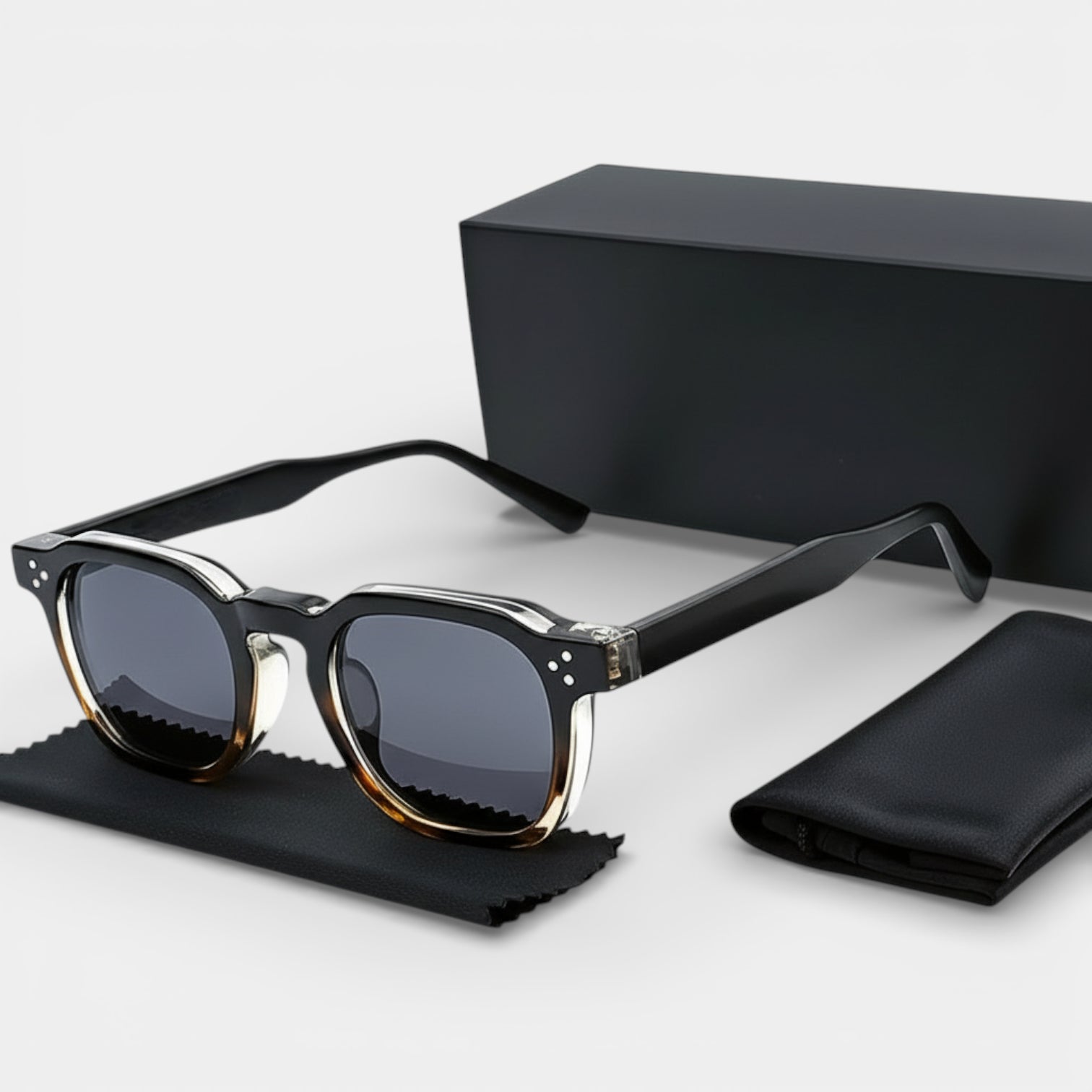 Vintares | Men’s Square Frame Sunglasses With Tinted Lenses